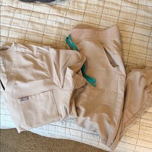 FIGS scrubs L/P jogger pant XL one pocket top